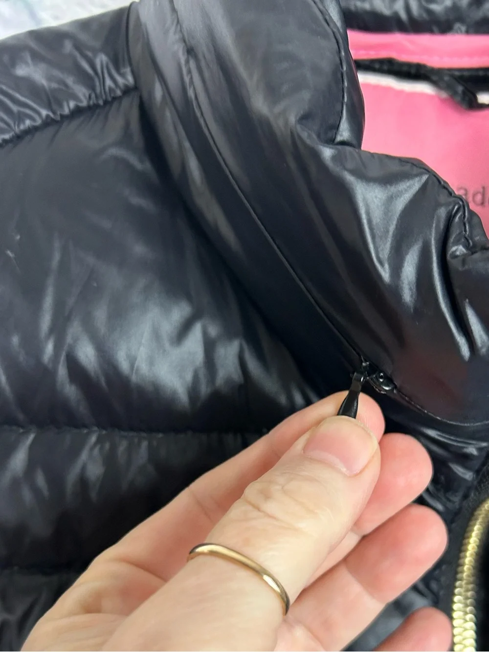 kate spade features women’s